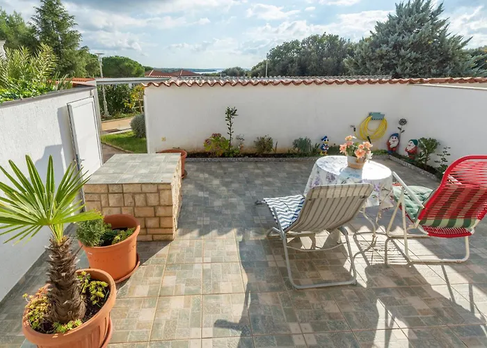 Appartement Lovely In With Wifi